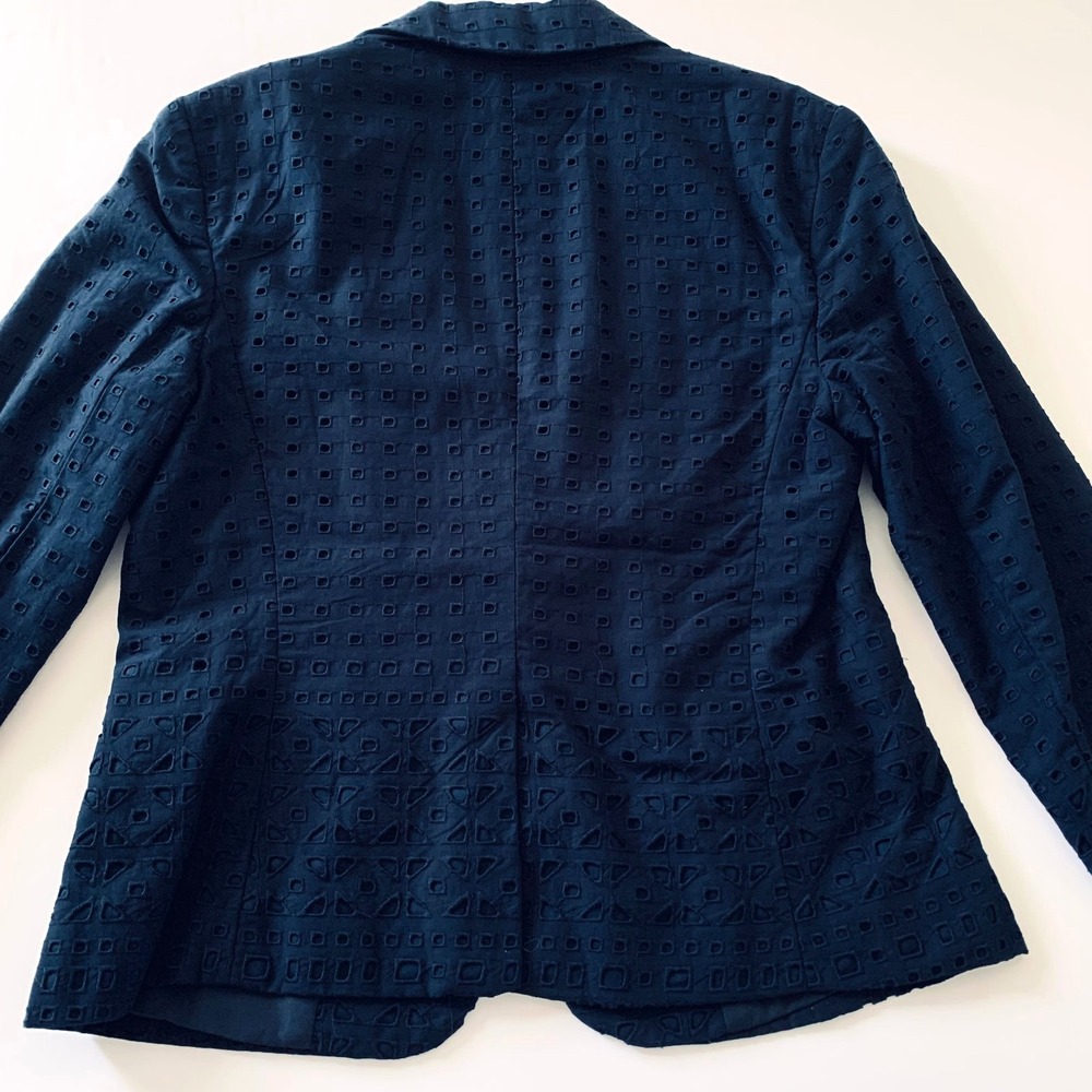 Ann Taylor Navy Blue Cotton Eyelet Single Breasted Blazer Womens sz 2 - Picture 3 of 7